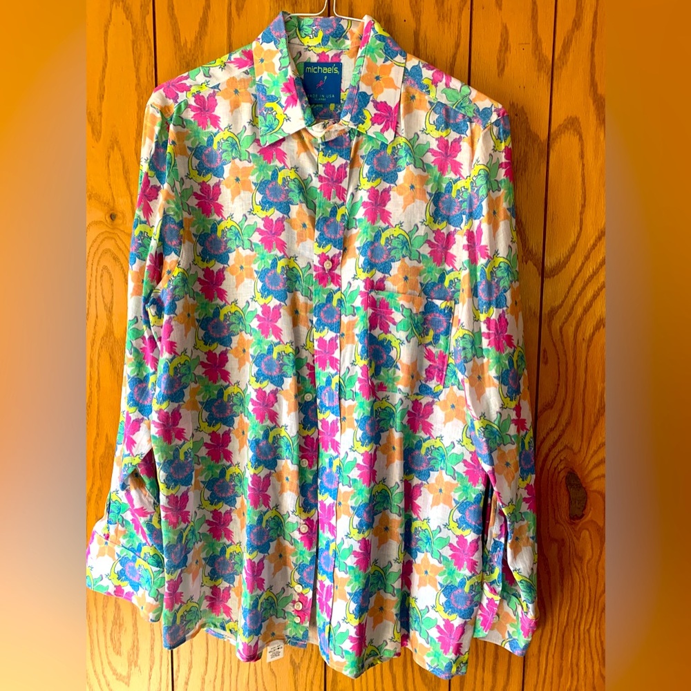 MICHAEL’S Casual Floral Button Down NWOT
